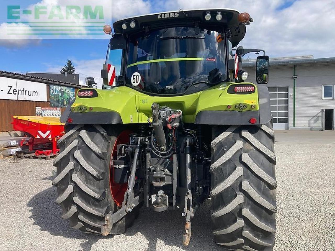 Tractor CLAAS arion 660 cmatic