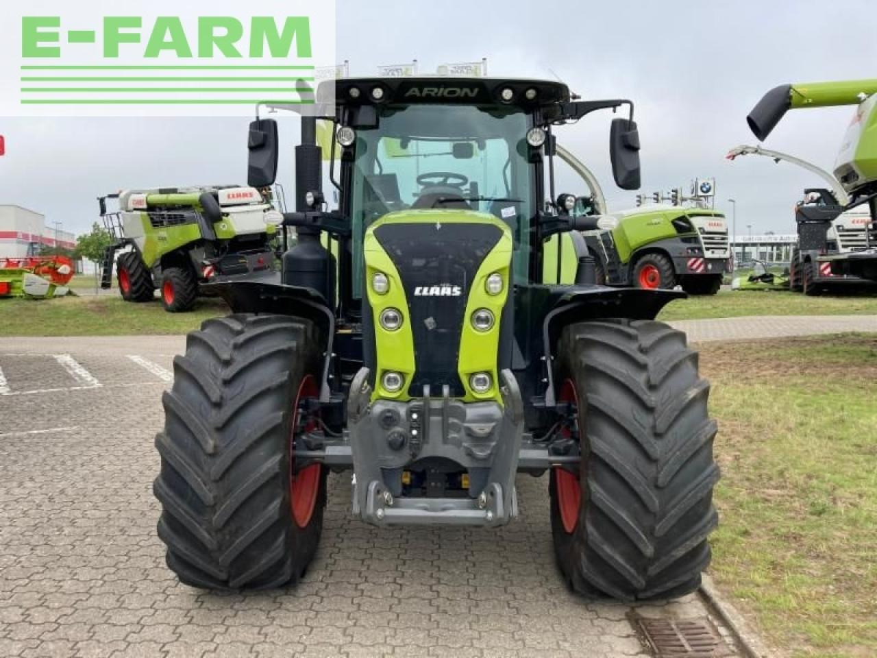 Tractor CLAAS arion 660 cmatic