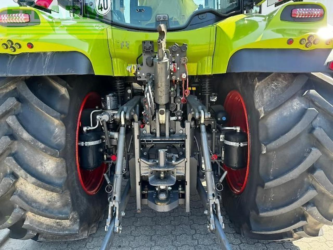 Tractor CLAAS arion 660 cmatic cebis CMATIC CEBIS