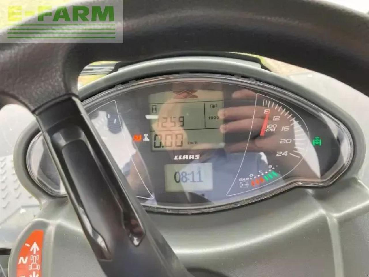 Tractor CLAAS arion 660 cmatic cebis CMATIC CEBIS