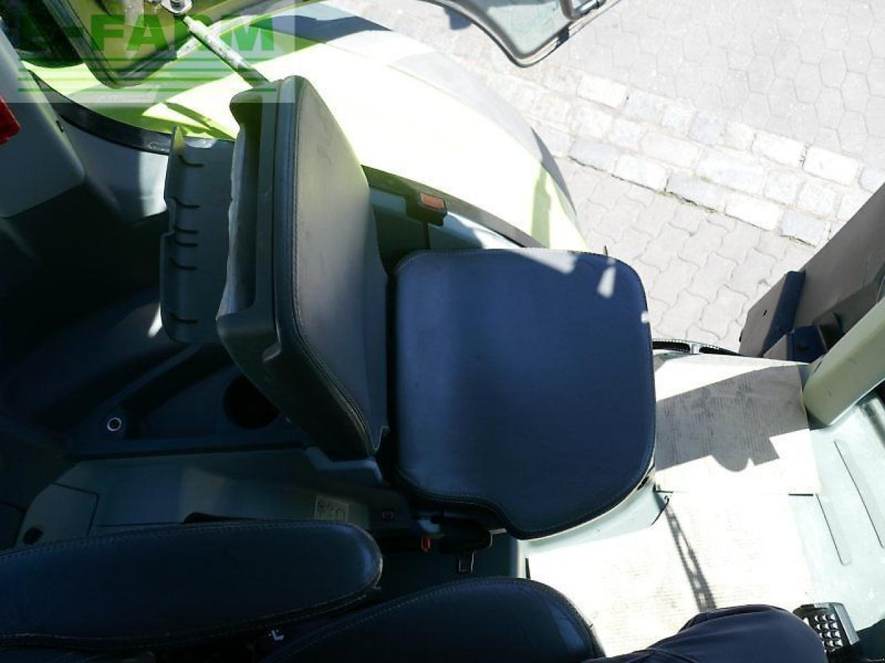 Tractor CLAAS arion 660 cmatic cebis CMATIC CEBIS