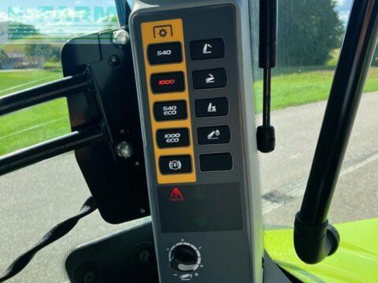 Tractor CLAAS arion 660 cmatic cebis CMATIC CEBIS