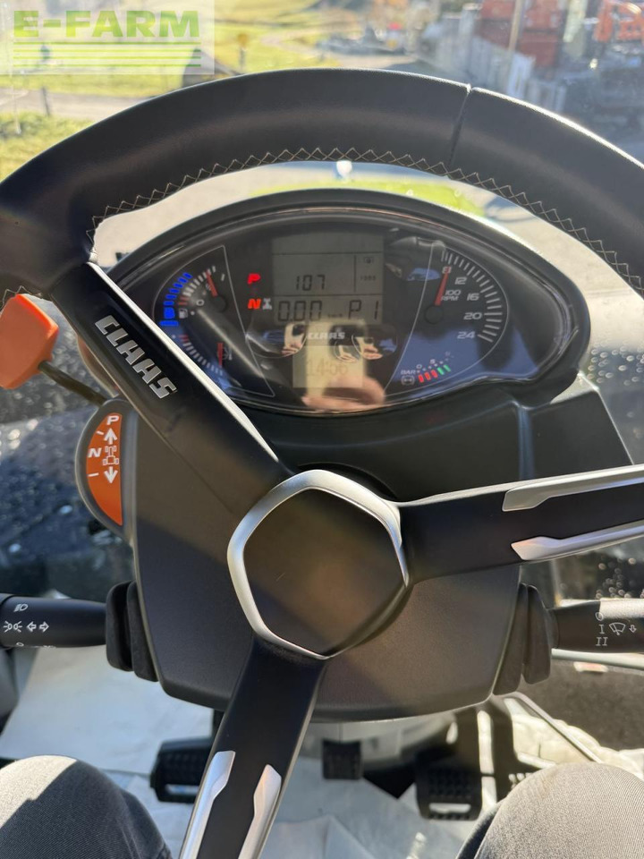 Tractor CLAAS arion 660 cmatic cebis CMATIC CEBIS