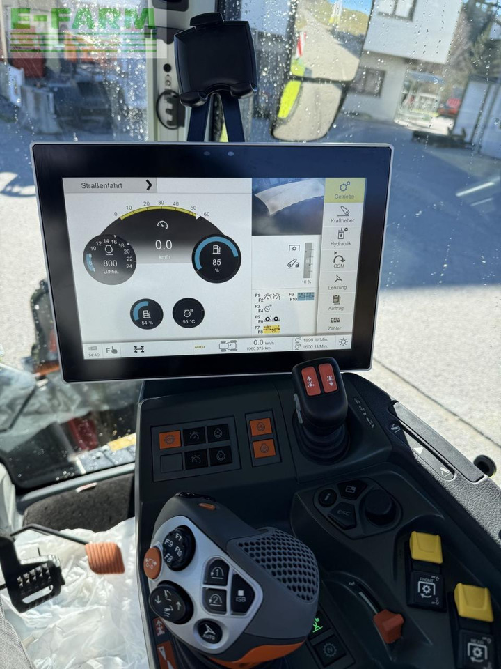 Tractor CLAAS arion 660 cmatic cebis CMATIC CEBIS