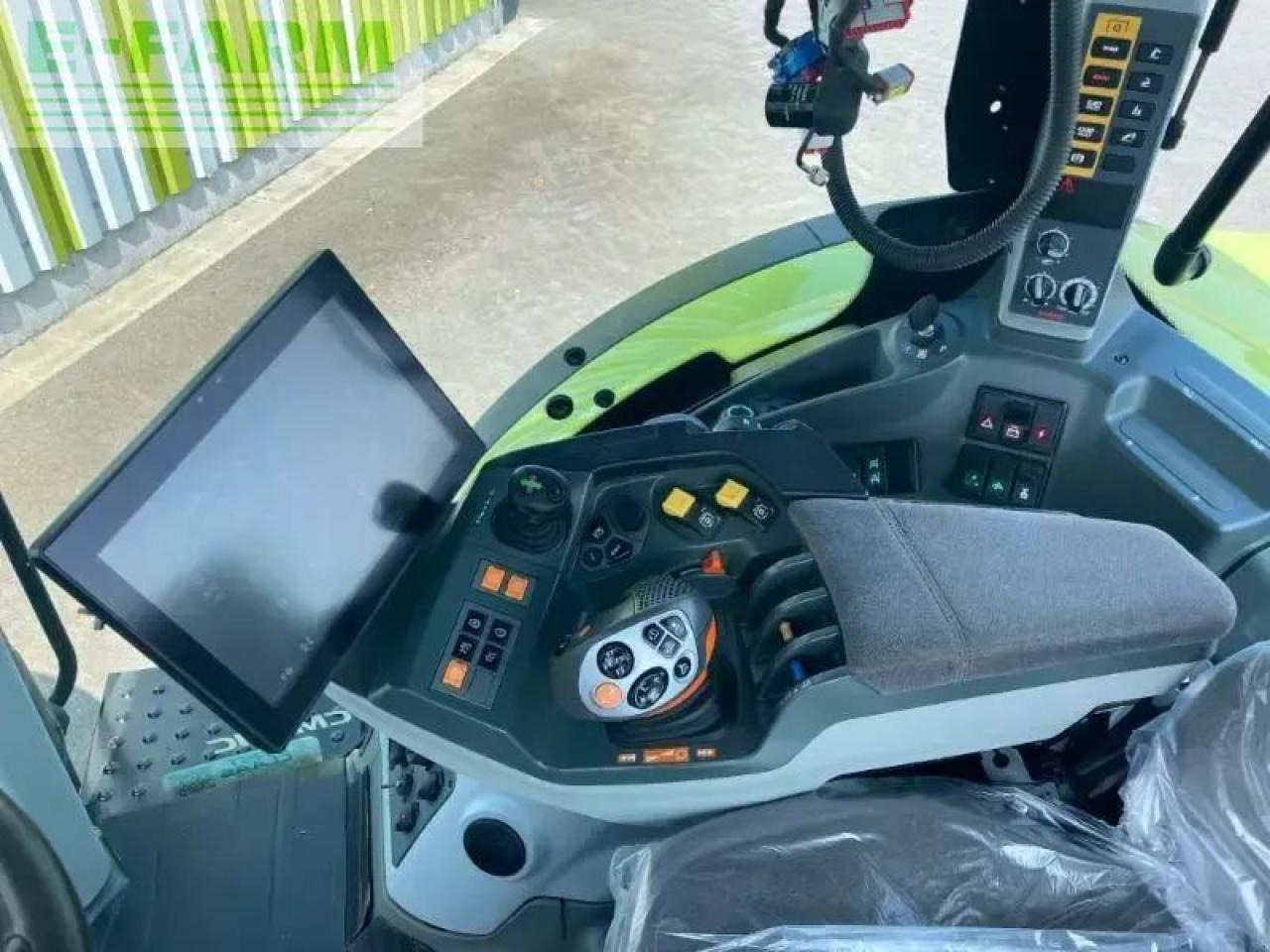 Tractor CLAAS arion 660 cmatic cebis CMATIC CEBIS