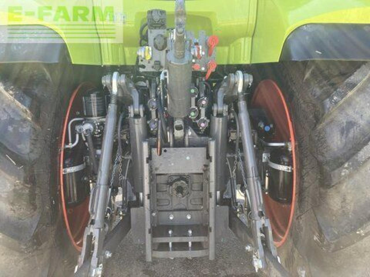 Tractor CLAAS arion 660 cmatic cebis CMATIC CEBIS