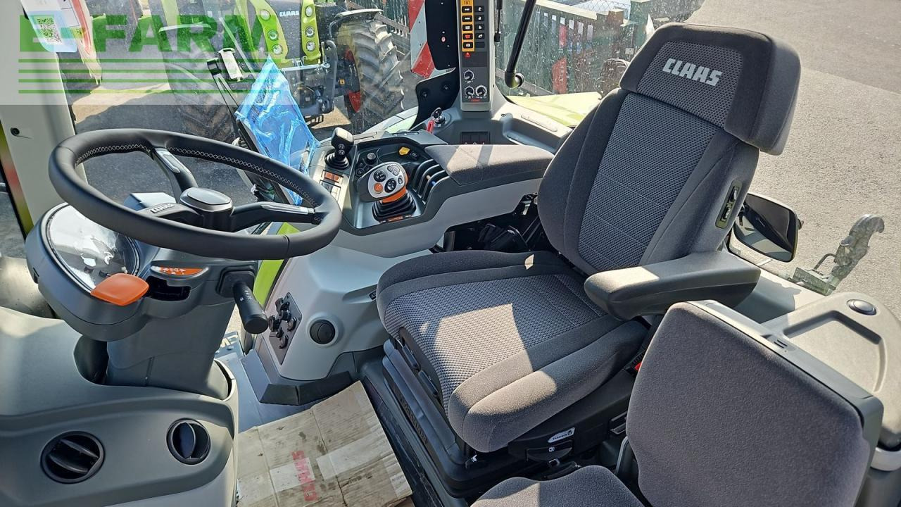 Tractor CLAAS arion 660 cmatic cebis CMATIC CEBIS