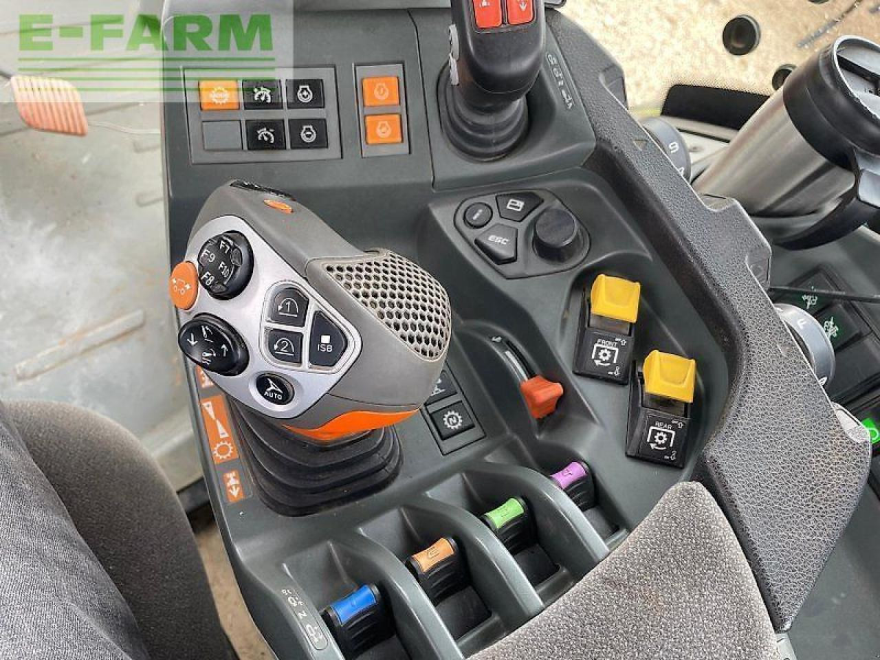 Tractor CLAAS arion 660 cmatic cebis preisreduziert CMATIC CEBIS