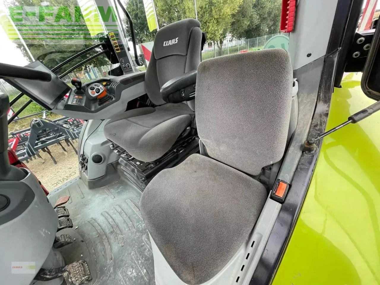 Tractor CLAAS arion 660 cmatic cebis preisreduziert CMATIC CEBIS