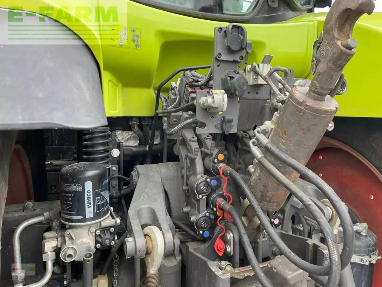 Tractor CLAAS arion 660 cmatic cebis preisreduziert CMATIC CEBIS