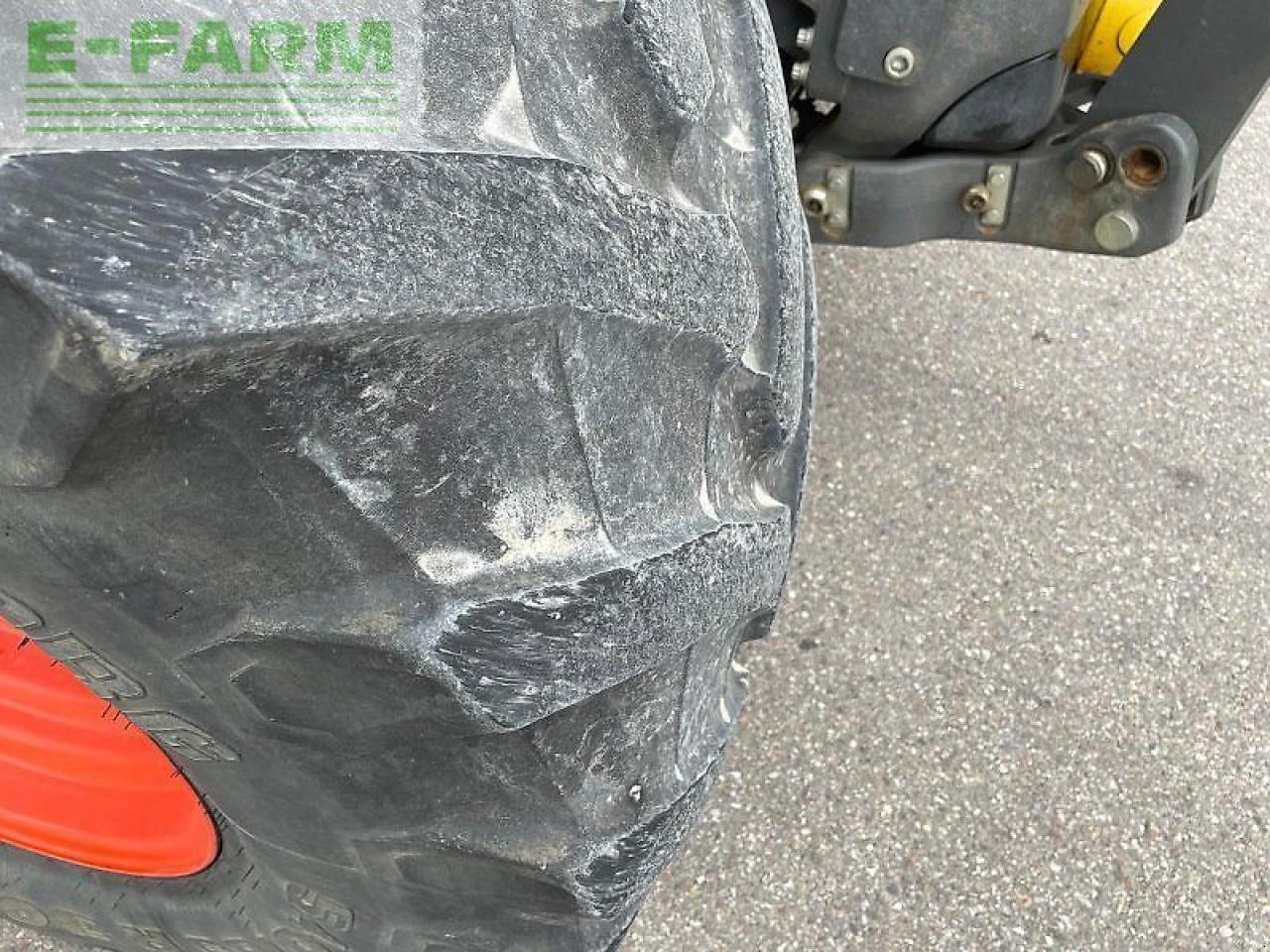 Tractor CLAAS arion 660 cmatic cebis preisreduziert CMATIC CEBIS