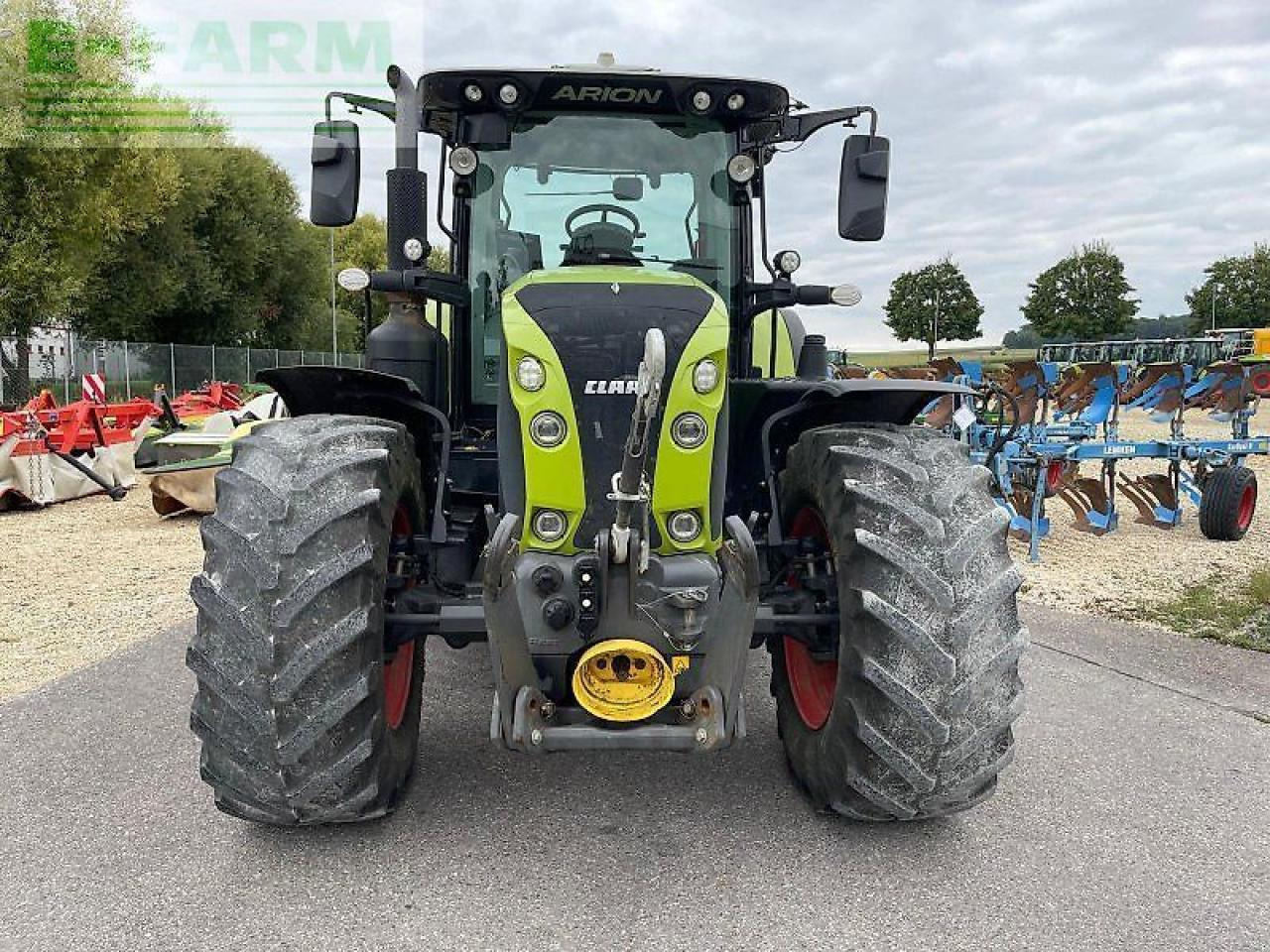 Tractor CLAAS arion 660 cmatic cebis preisreduziert CMATIC CEBIS