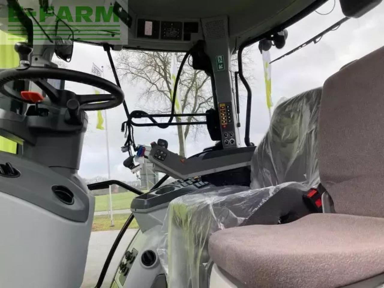 Tractor CLAAS arion 660 cmatic cis+ CMATIC CIS+