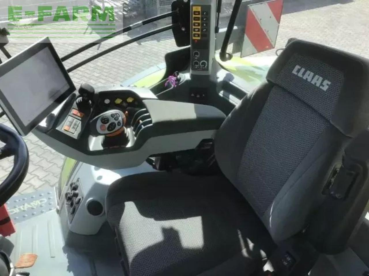 Tractor CLAAS arion 660 cmatic focus