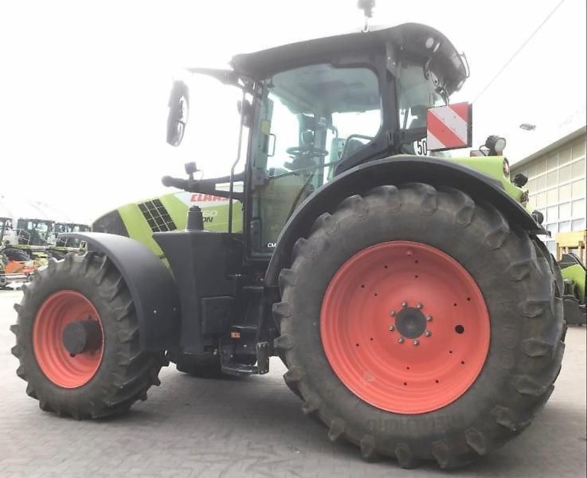 Tractor CLAAS arion 660 cmatic focus