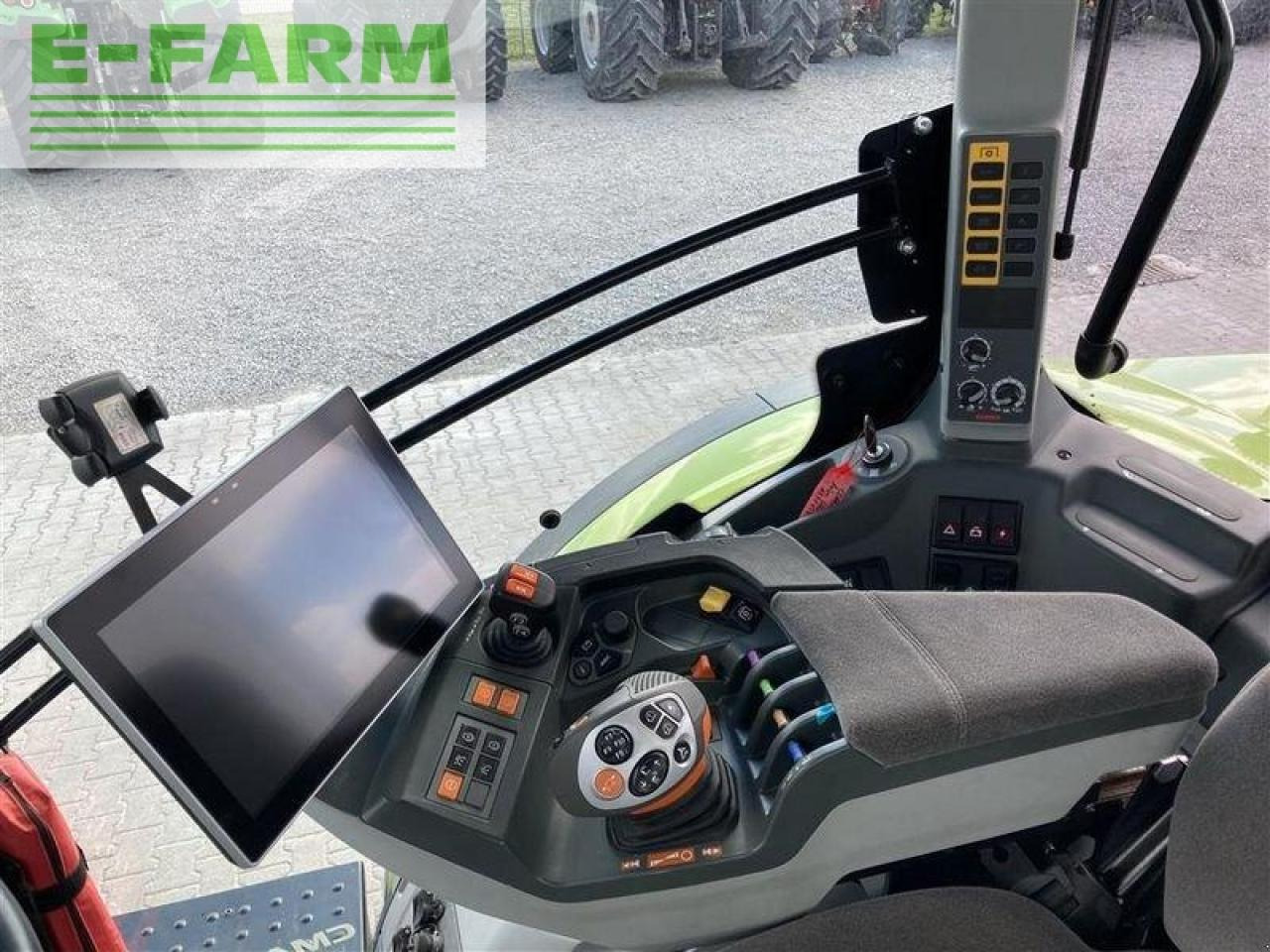 Tractor CLAAS arion 660 cmatic st5 cebis