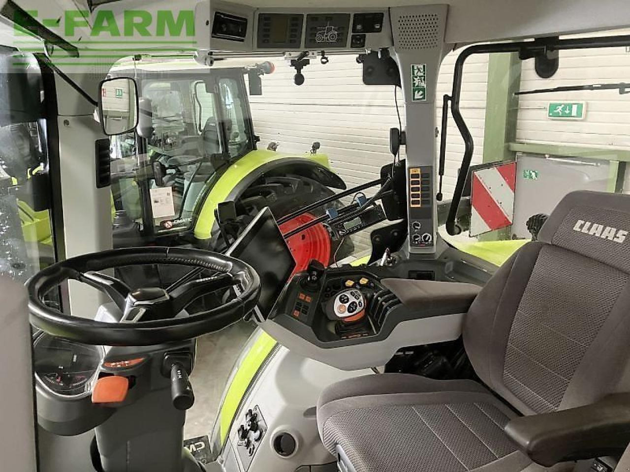 Tractor CLAAS arion 660 cmatic - st v first