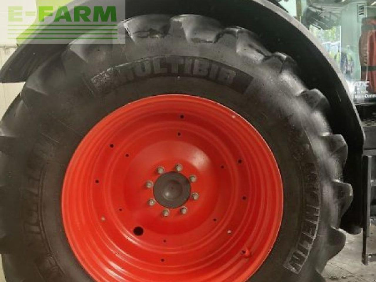 Tractor CLAAS arion 660 cmatic - st v first