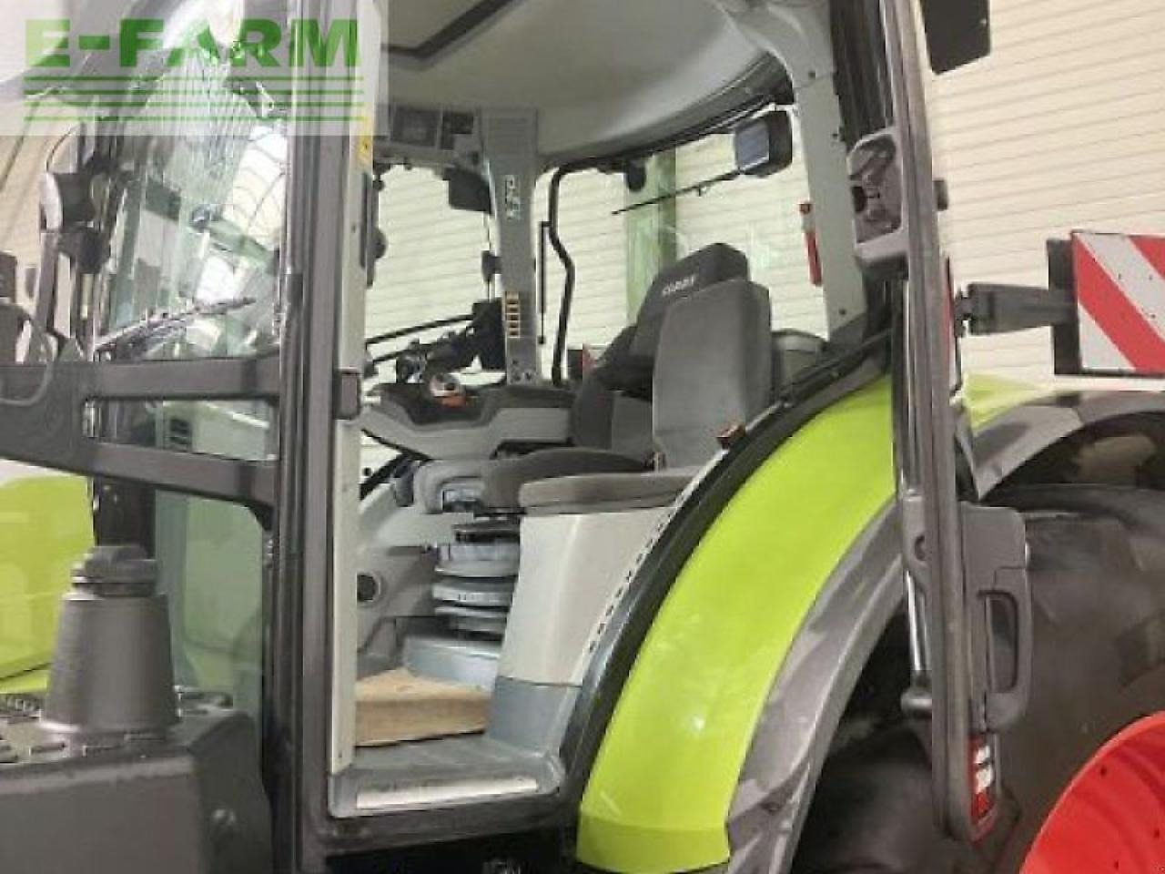 Tractor CLAAS arion 660 cmatic - st v first