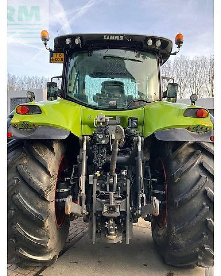 Tractor CLAAS arion 810 cmatic cis+ CMATIC CIS+