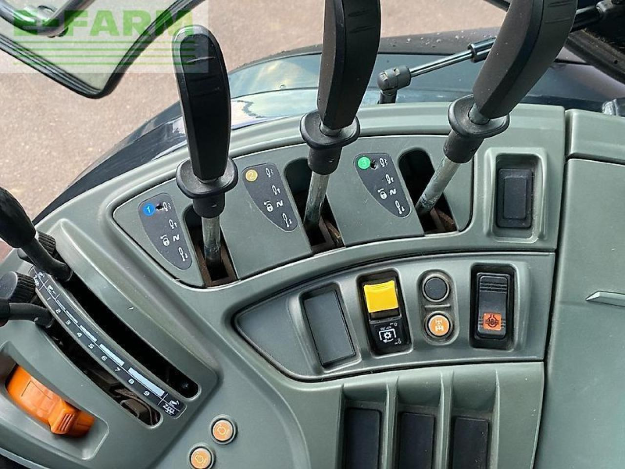 Tractor CLAAS atos 220 c