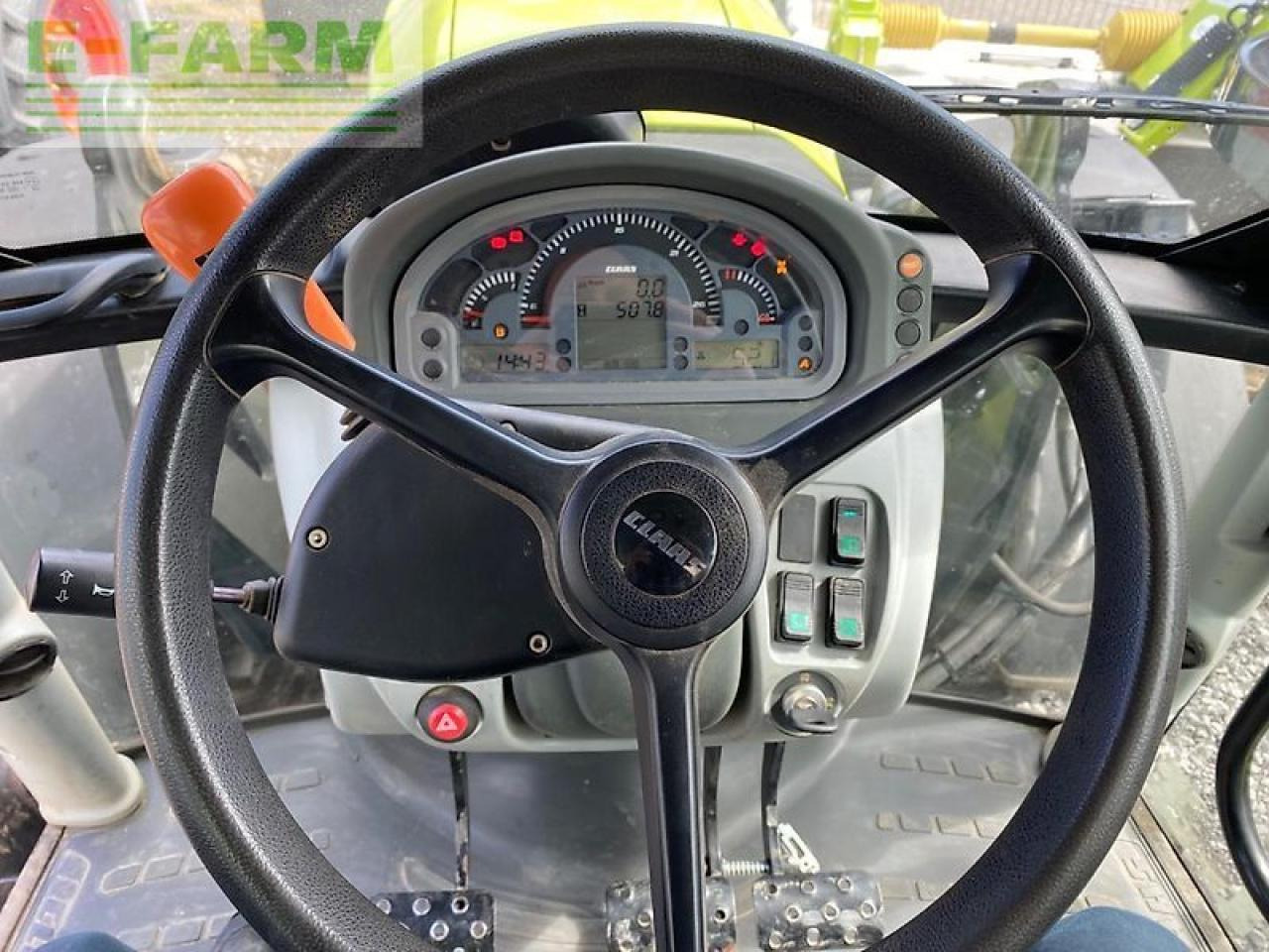 Tractor CLAAS atos 330