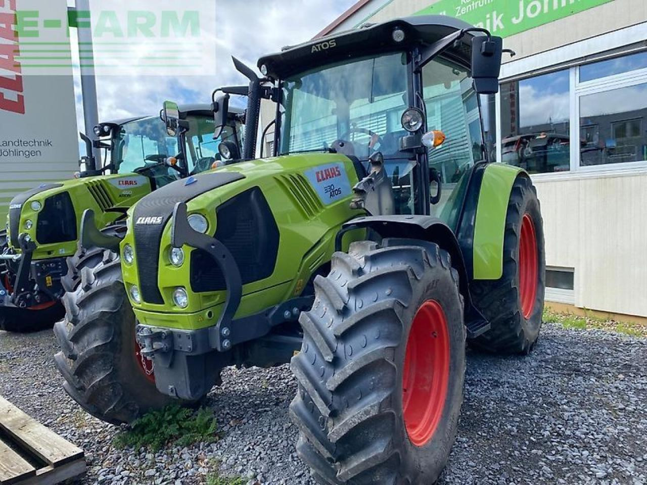 Tractor CLAAS atos 330