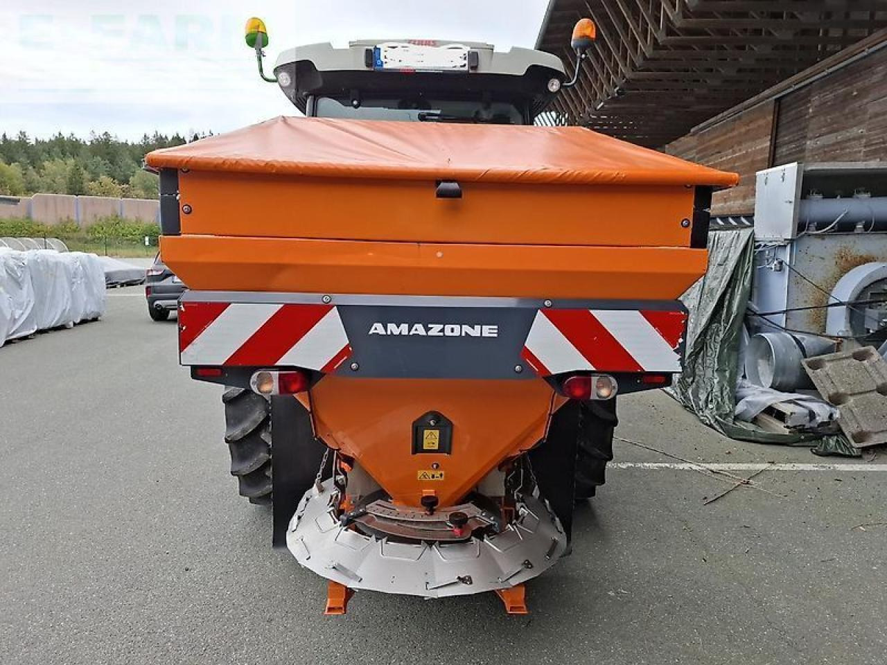 Tractor CLAAS atos 330 mit schneeschild/streuer