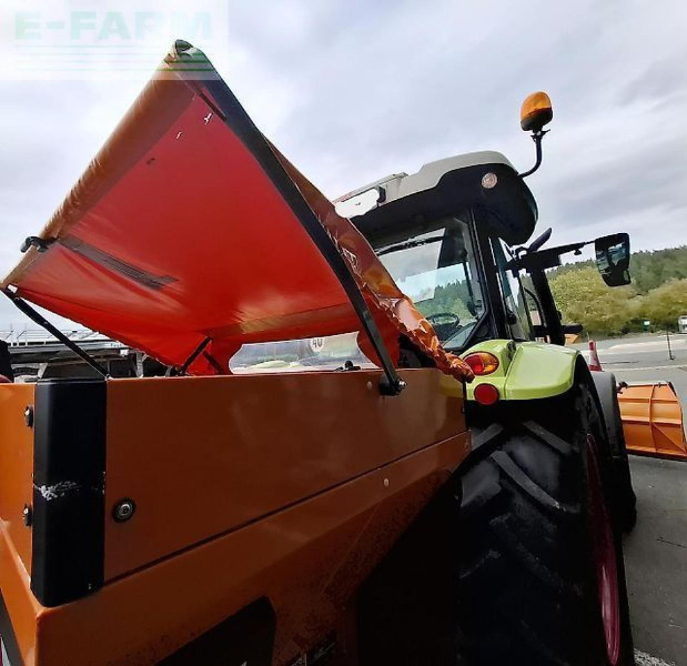 Tractor CLAAS atos 330 mit schneeschild/streuer