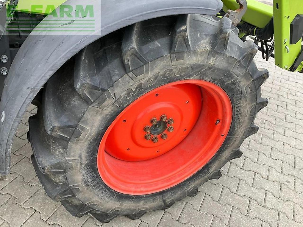Tractor CLAAS atos 350