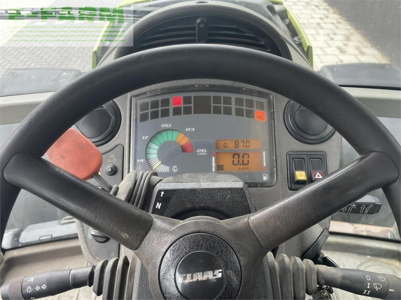 Tractor CLAAS atz 567