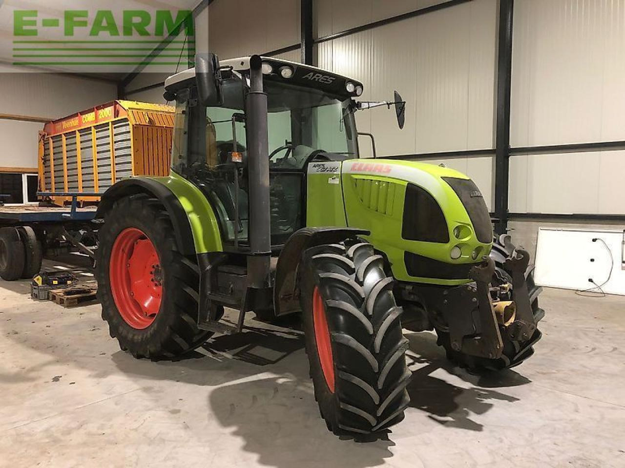 Tractor CLAAS atz 567