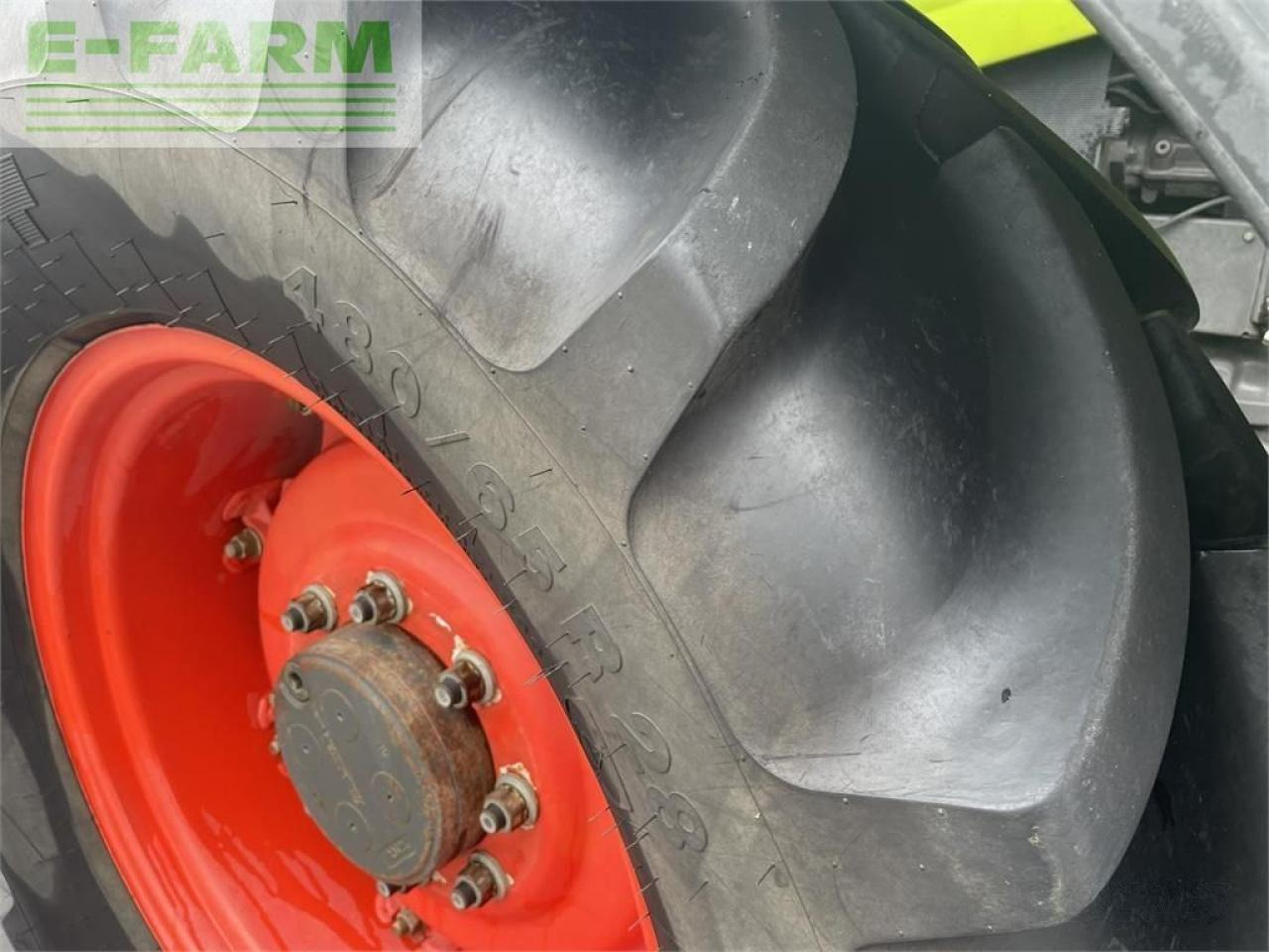 Tractor CLAAS atz 567