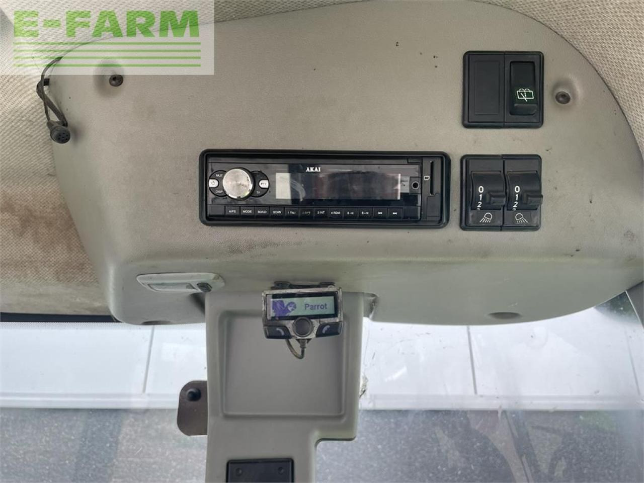 Tractor CLAAS atz 567