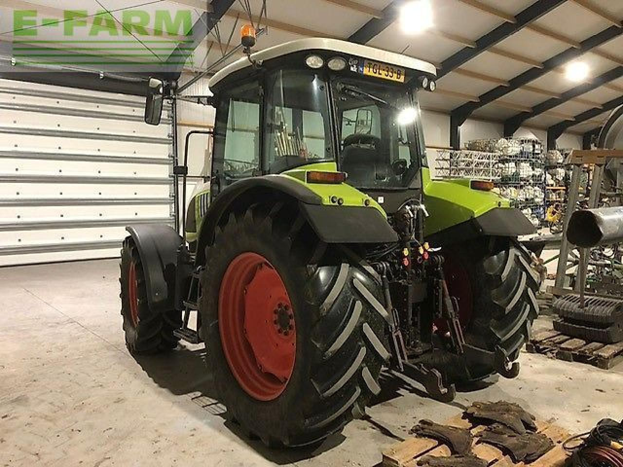 Tractor CLAAS atz 567