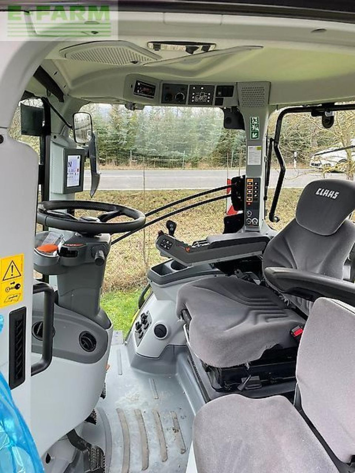 Tractor CLAAS axion 800