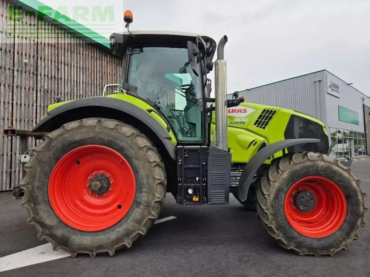 Tractor CLAAS axion 800