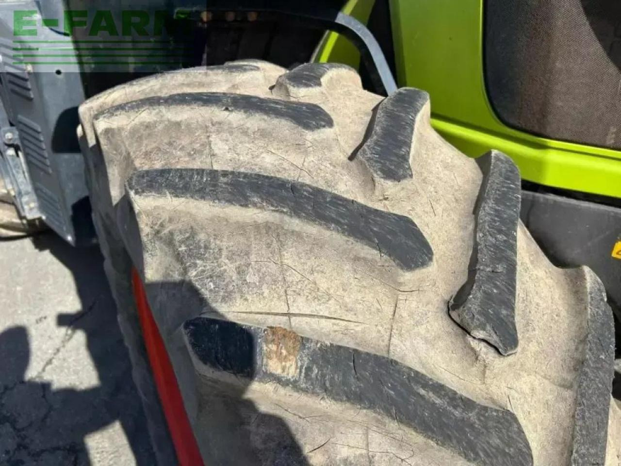 Tractor CLAAS axion 800