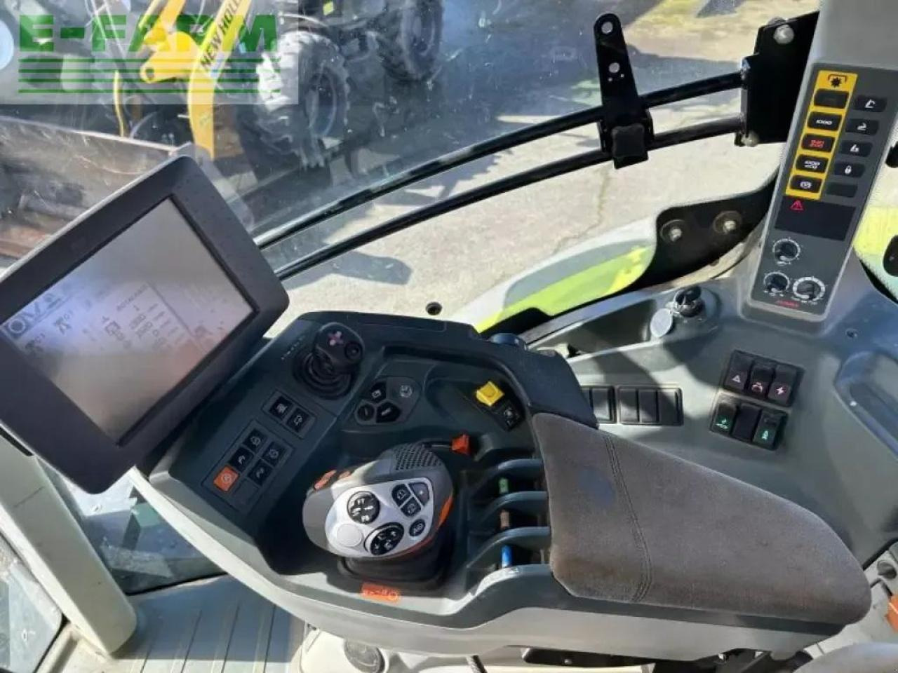 Tractor CLAAS axion 800