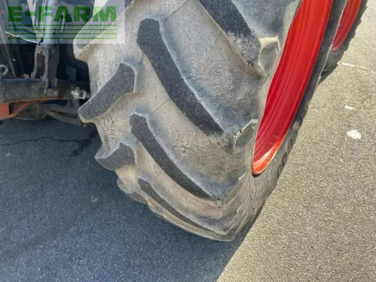 Tractor CLAAS axion 800