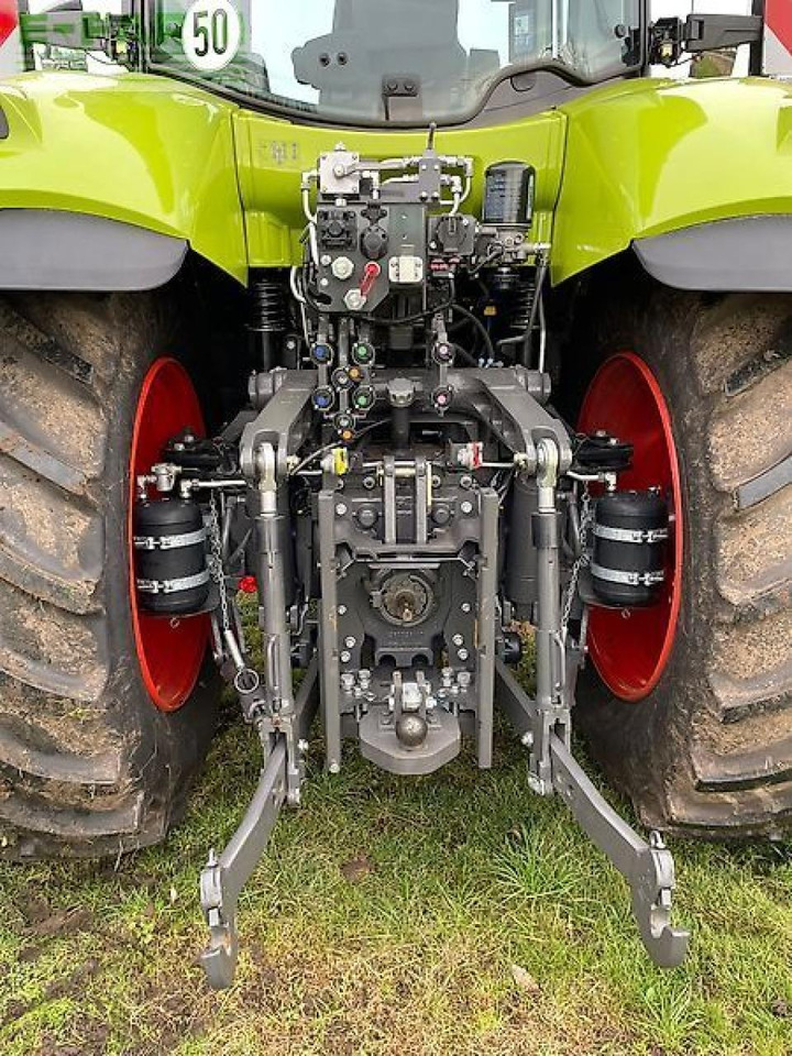 Tractor CLAAS axion 800
