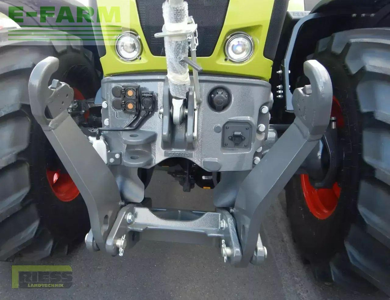 Tractor CLAAS axion 800 cis+ hexashift HEXASHIFT CIS+