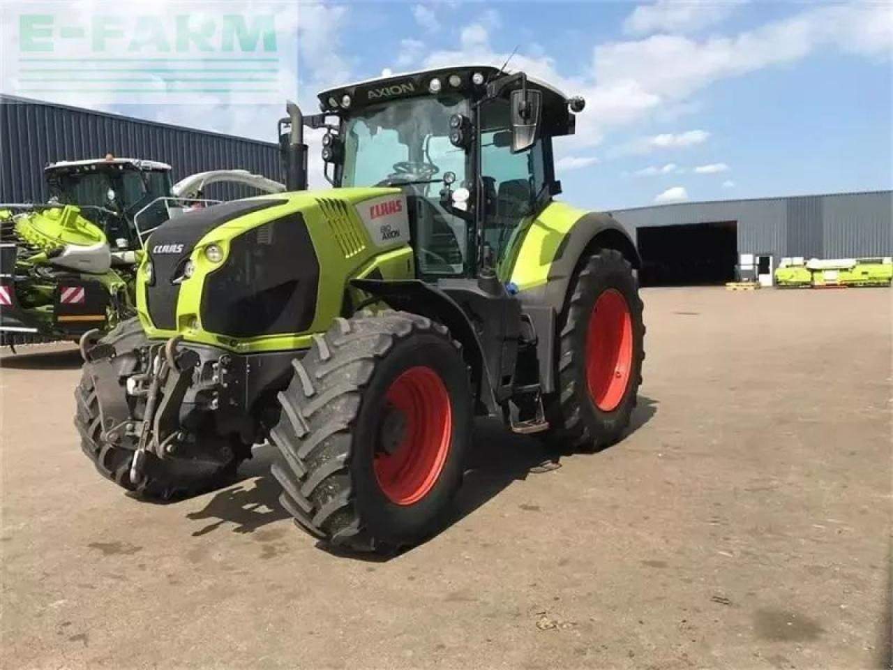 Tractor CLAAS axion 810