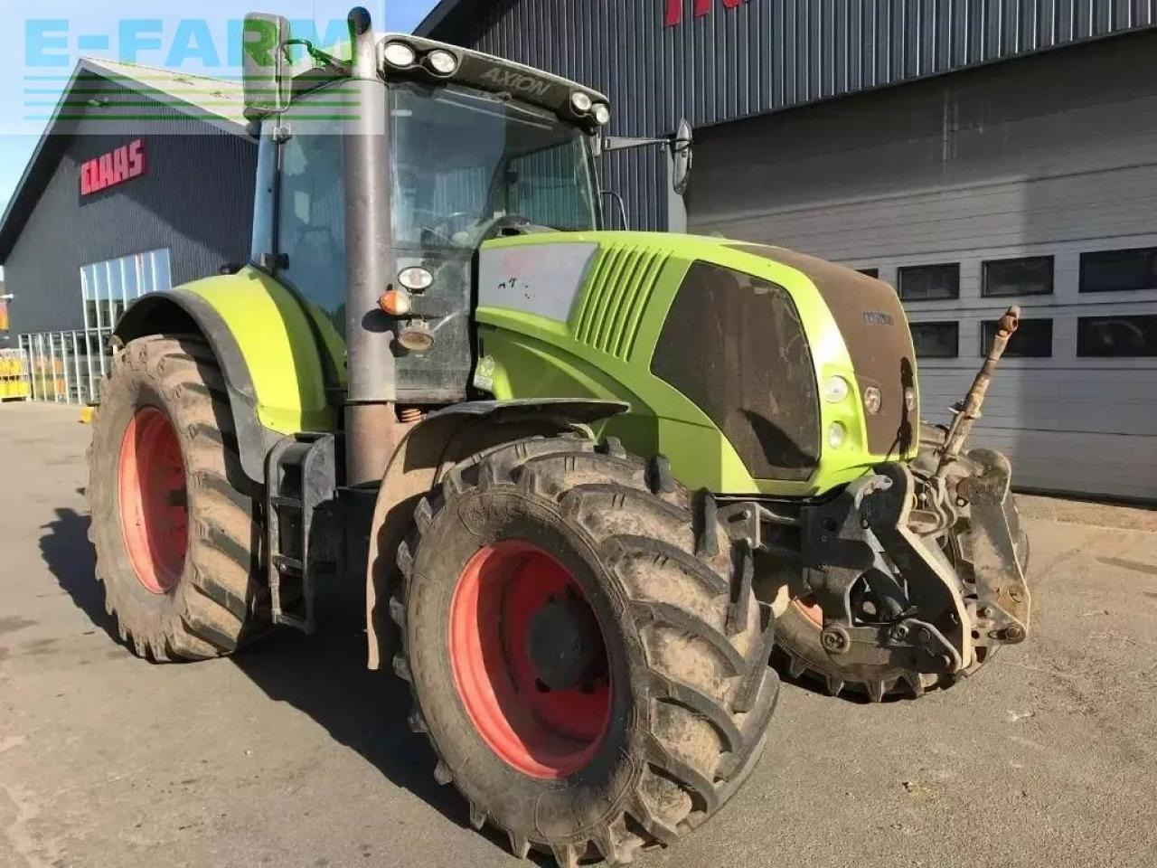 Tractor CLAAS axion 810