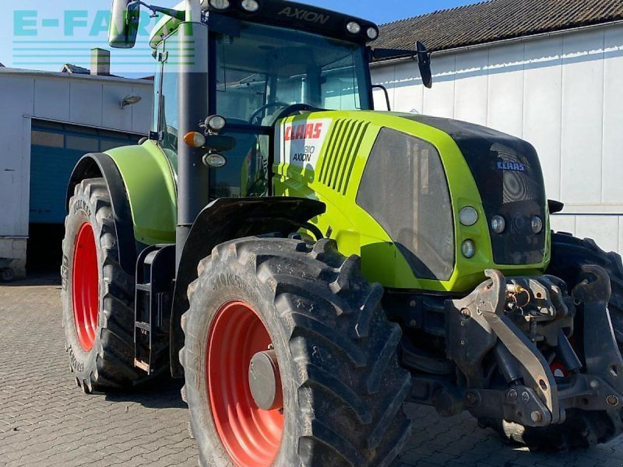 Tractor CLAAS axion 810