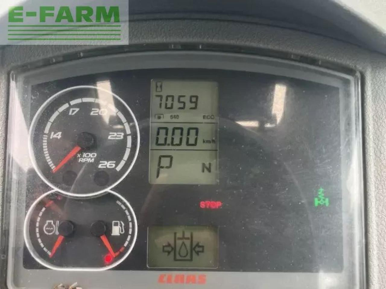 Tractor CLAAS axion 810 c-matic CMATIC
