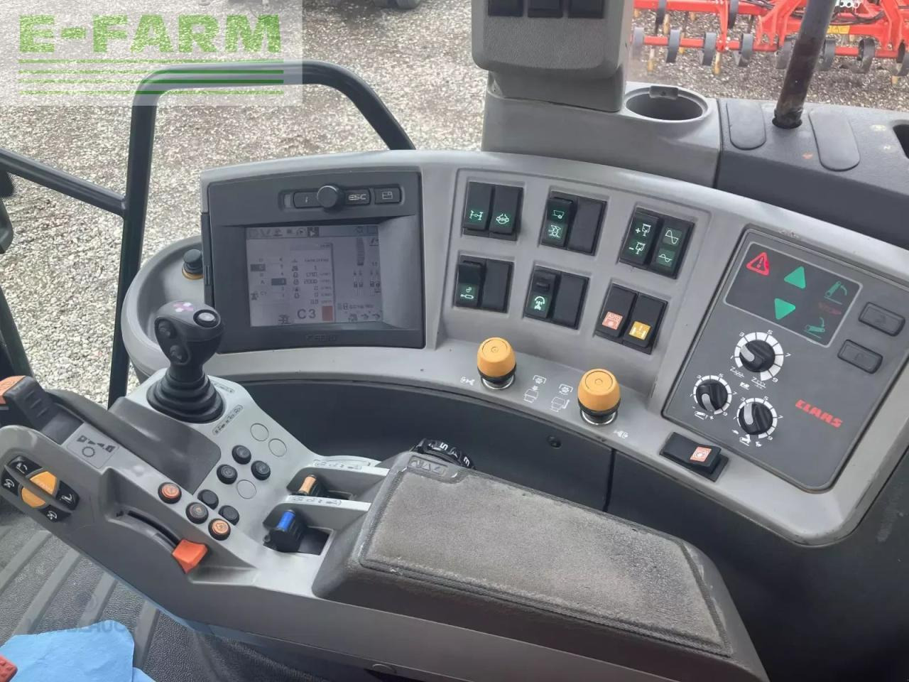 Tractor CLAAS axion 810 c-matic CMATIC