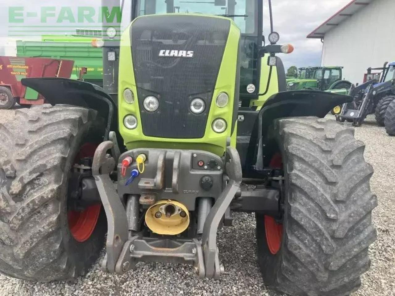 Tractor CLAAS axion 810 c-matic CMATIC