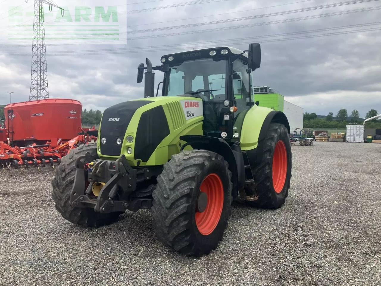 Tractor CLAAS axion 810 c-matic CMATIC