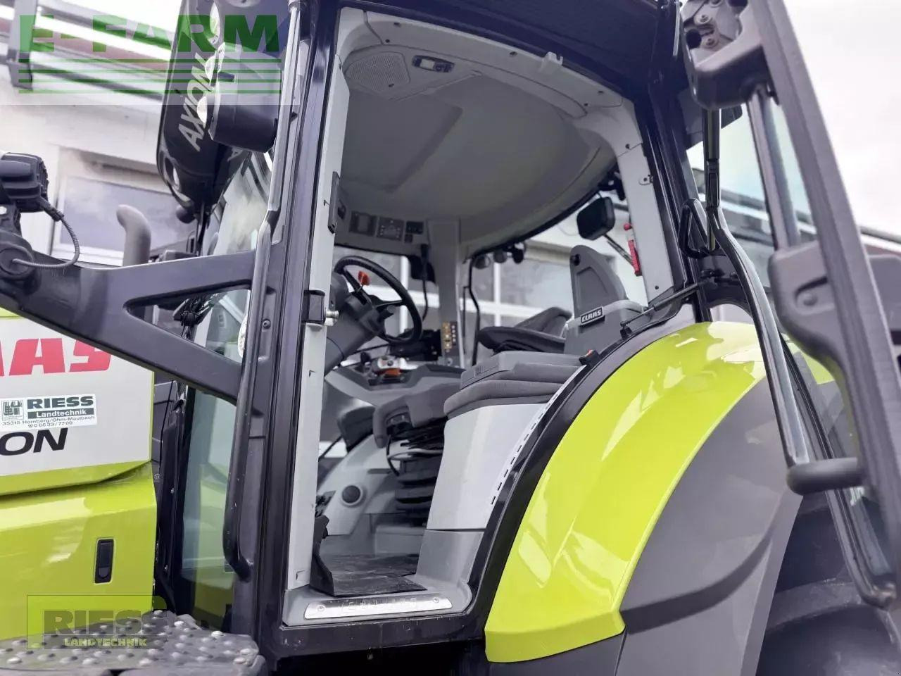 Tractor CLAAS axion 810 cebis cmatic 4f a41 CMATIC CEBIS